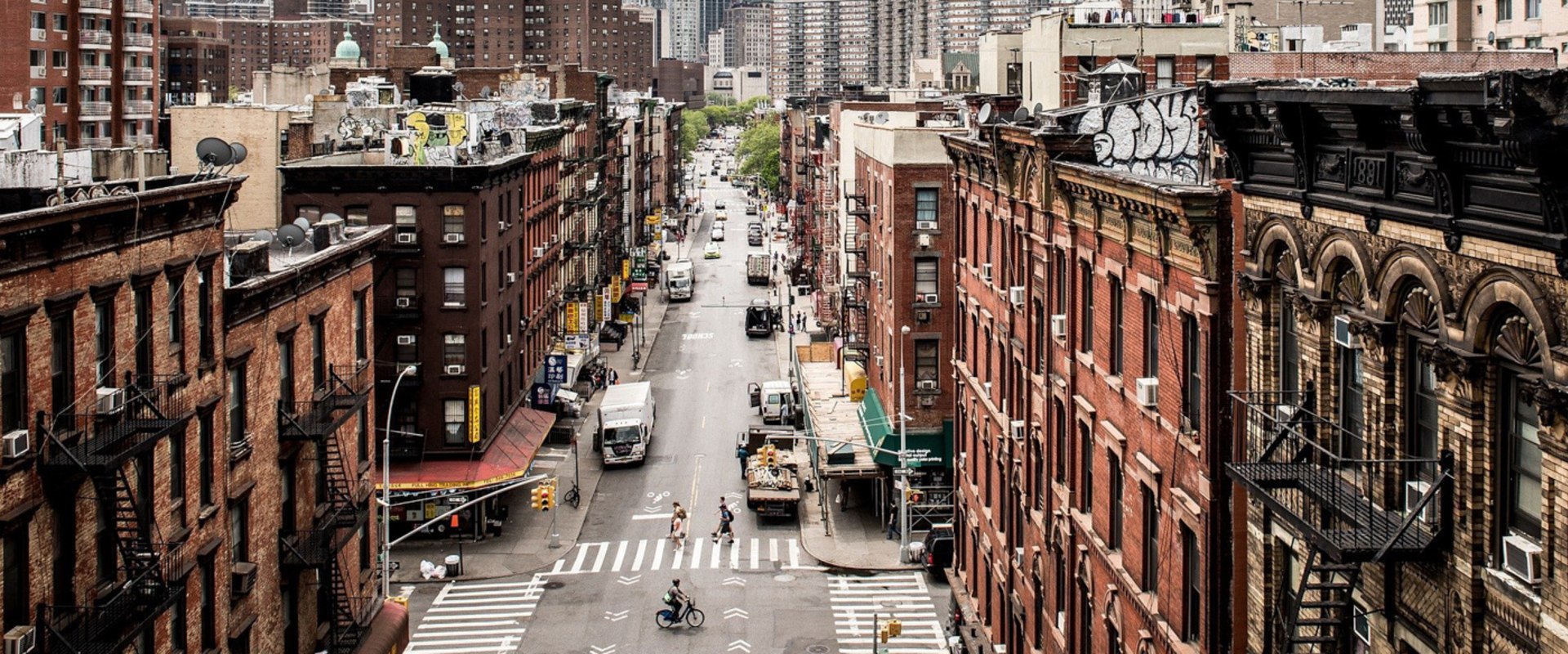 Essential Apps for a Stress-Free Holiday Shopping Trip in New York City