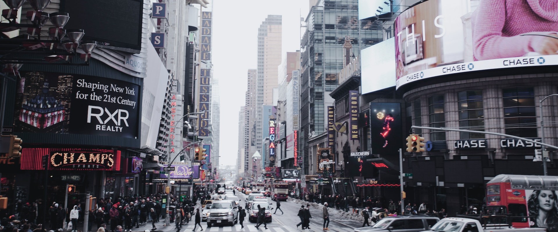 Shop 'Til You Drop: Exploring New York City's Most Iconic Shopping Districts
